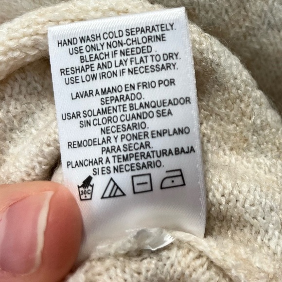 Vince Camuto “Good Witch” sweater NWT size XL - Picture 8 of 8